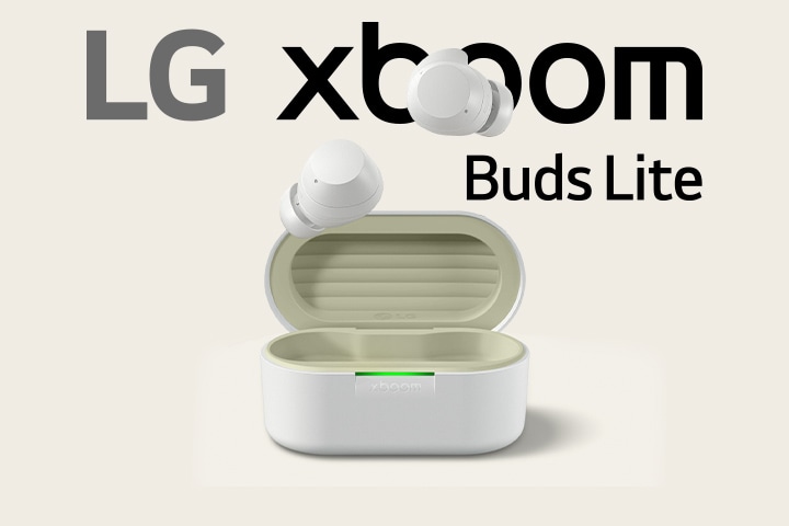 Das xboom Buds Lite-Lade-Etui ist vollständig geöffnet, mit zwei Kopfhörern, die darüber schweben.