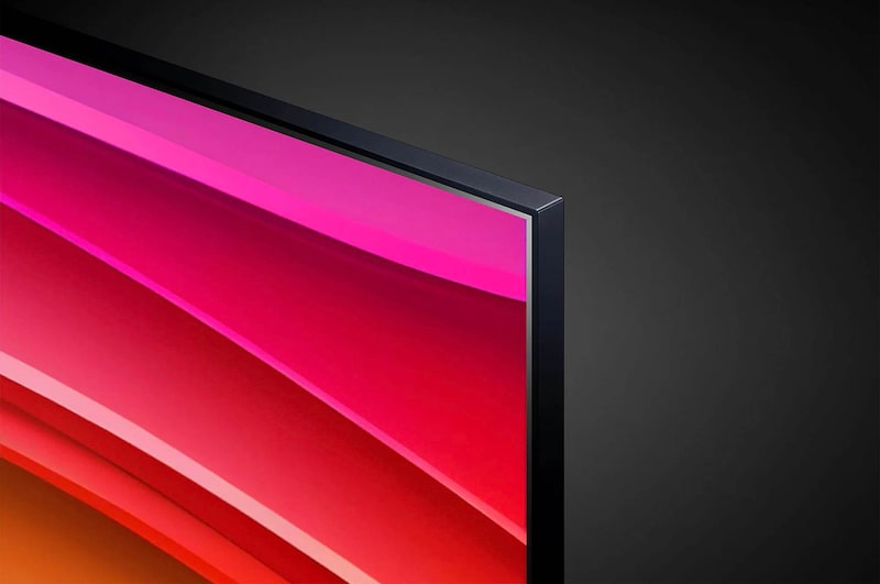 Detailansicht des oberen rechten Rahmens des LG NanoCell AI NANO82 4K Smart TV 2024 mit schmaler Einfassung.