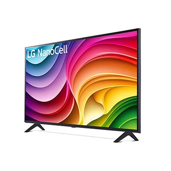 Schrägansicht des LG NanoCell AI NANO82 4K Smart TV 2024 mit aktivem Bildschirm und realitätsnaher Farbwiedergabe.