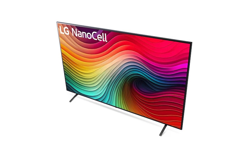 Tiefwinkelansicht des LG NanoCell AI NANO81 4K Smart TVs mit Betonung auf stabile Standfußstruktur.