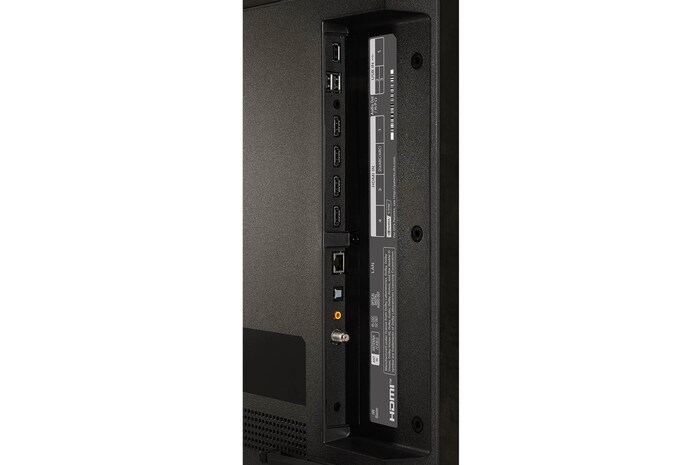 Detailansicht der seitlichen Anschlussfelder des LG OLED evo AI C4 4K Smart TV mit HDMI, USB, LAN und Antenneneingang.