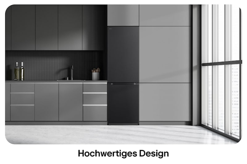 LG Kühl-Gefrierkombination GBV3100AEP in mattem Schwarz, zeigt das Modern Flat Door Design und die nahtlose Integration in die dunkelgraue Küchenzeile.