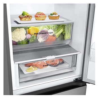 Bottom freezer with food