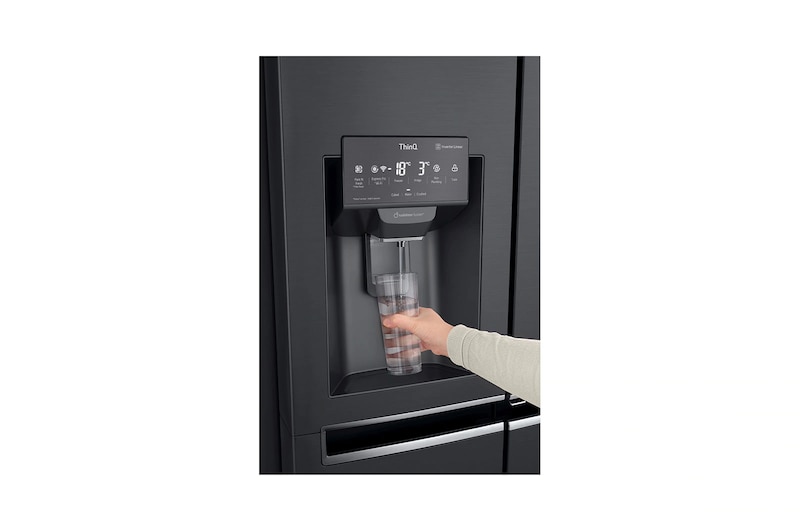 LG Side-by-Side mit Door-in-Door ® | Eis-, Crushed Ice- und Wasserspender | 625 Liter Kapazität | Energieeffizienzklasse E | Interner Wassertank 4L | Schwarz | GSJ961MCCZ, GSJ961MCCZ
