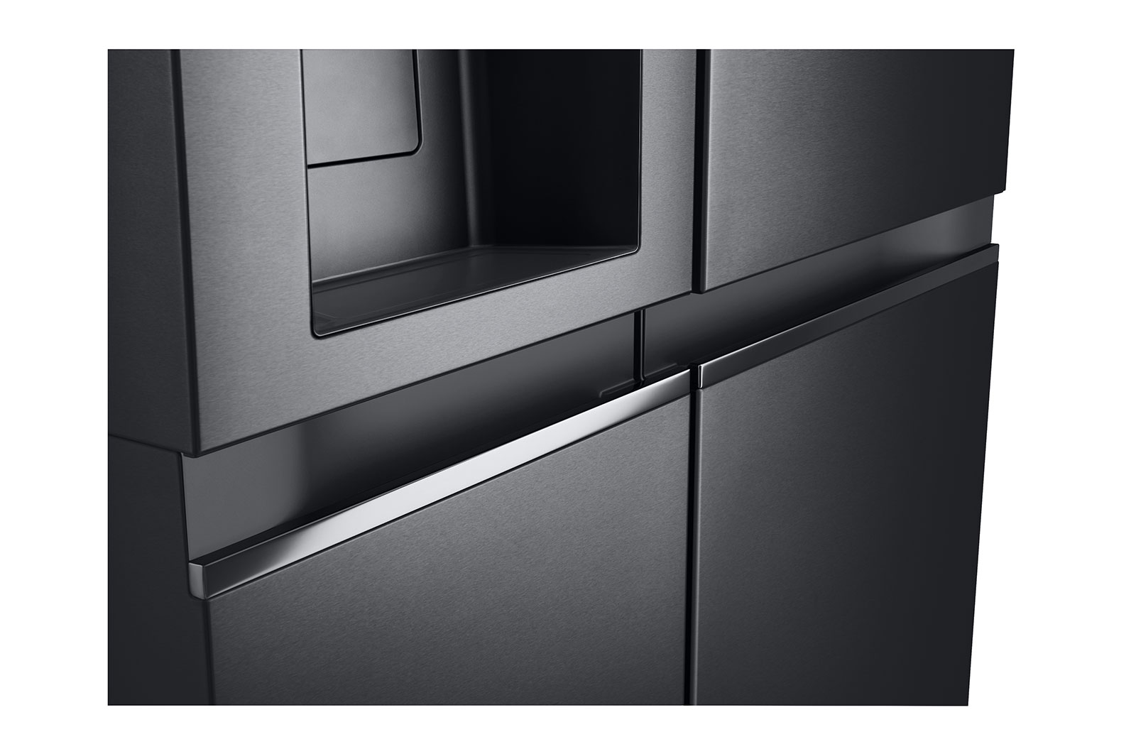 LG Side-by-Side mit Eis-, Crushed Ice- und Wasserspender | 634 Liter Kapazität | Energieeffizienzklasse D | Matte Black | GSLV91MCAD, GSLV91MCAD