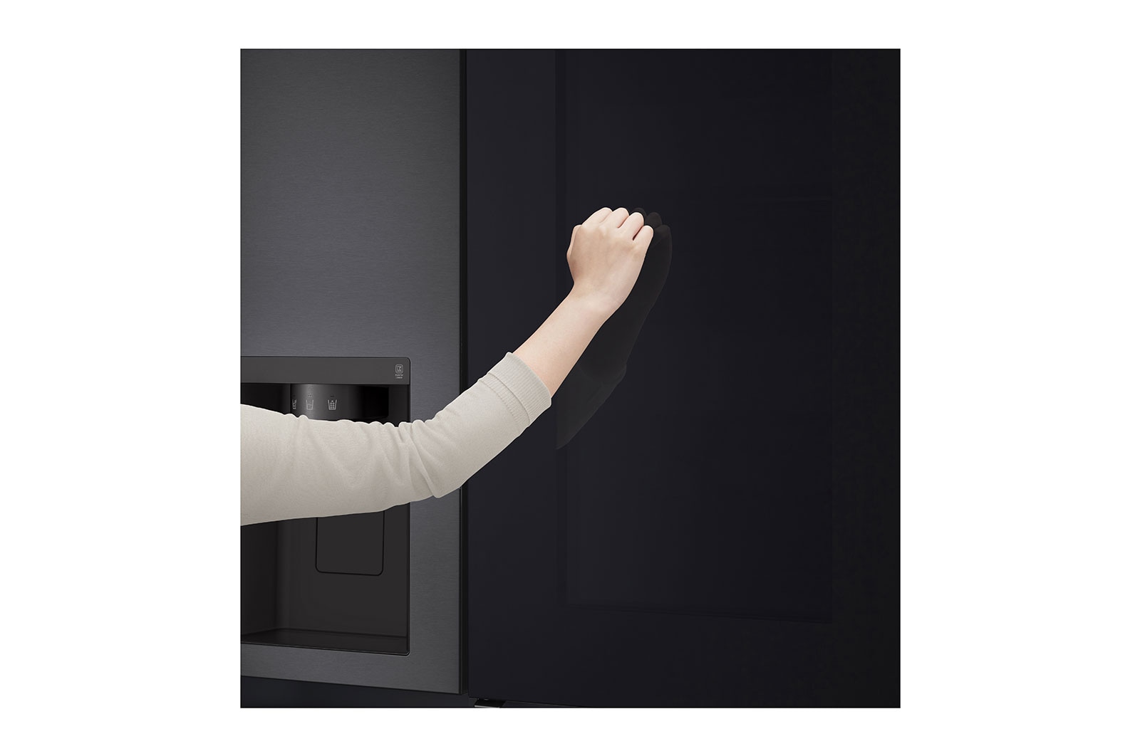 LG Side-by-Side Kühlschrank mit InstaView Door-in-Door® (E, 635L, 179cm hoch) mit Eis-, Crushed Ice-, Wasserspender & internem Wassertank | GSXV81MCLE, GSXV81MCLE