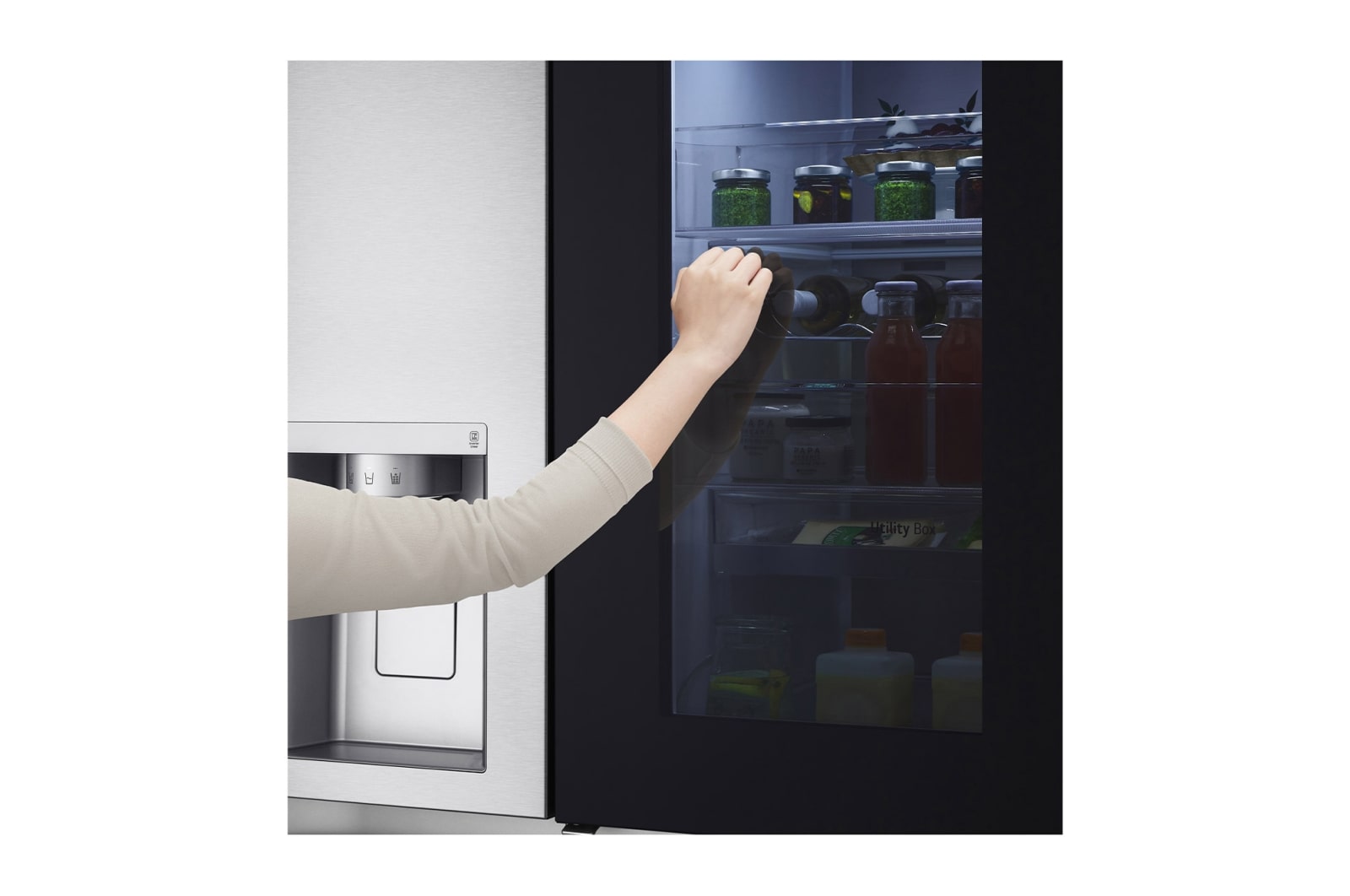 LG Side-by-Side Kühlschrank mit InstaView Door-in-Door® (F, 635L, 179 cm hoch) mit 4L internem Wassertank, Eis-, Crushed Ice- und Wasserspender | GSXV91BSAF, GSXV91BSAF