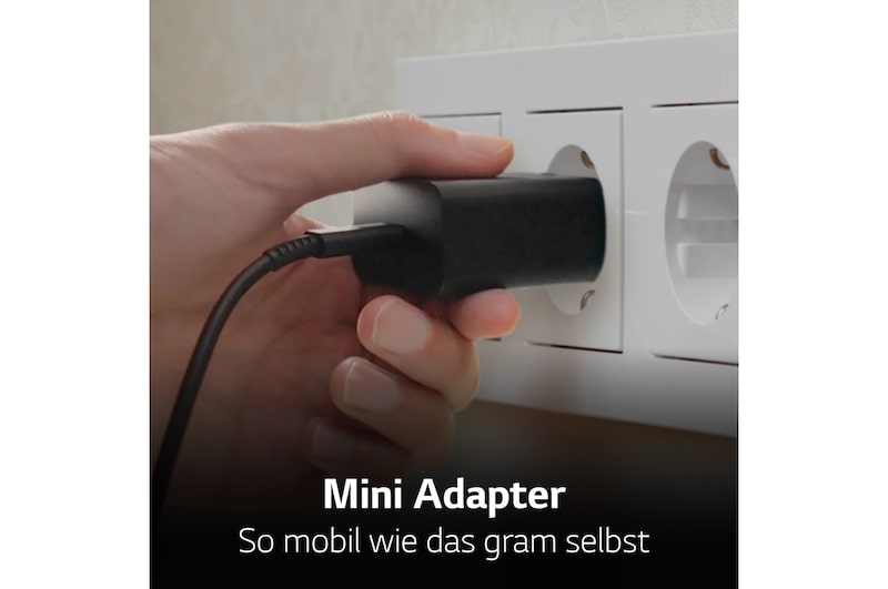 LG 17 Zoll Notebook mit Windows 11 Home | Intel® Core™ i7 Prozessor | 32GB LPDDR5 RAM | 2TB SSD | 80-WH-Akku | 17Z90R-G.AD7CG, 17Z90R-G.AD7CG