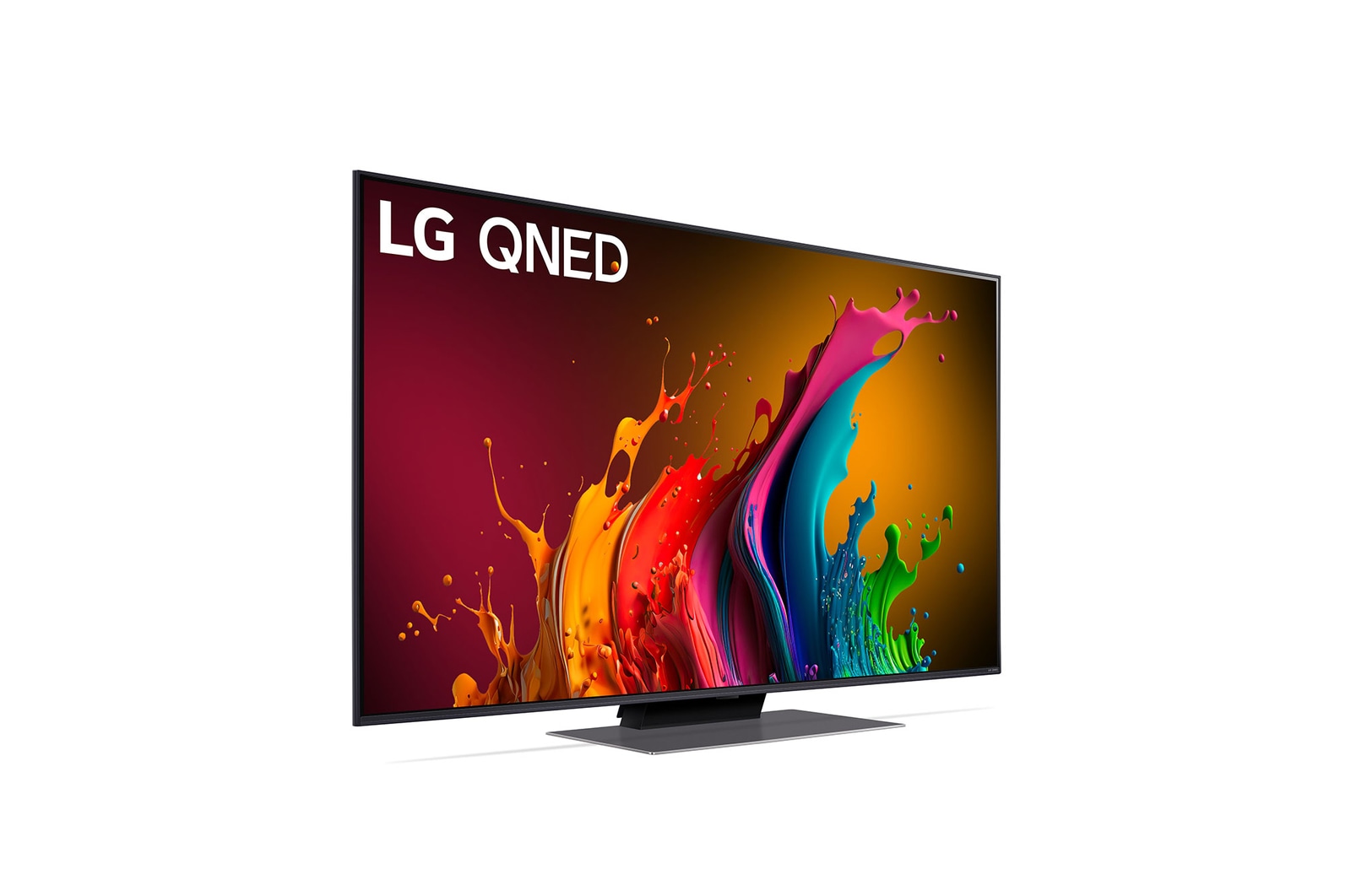 Leicht abgewinkelte Seitenansicht des LG QNED TV, QNED85