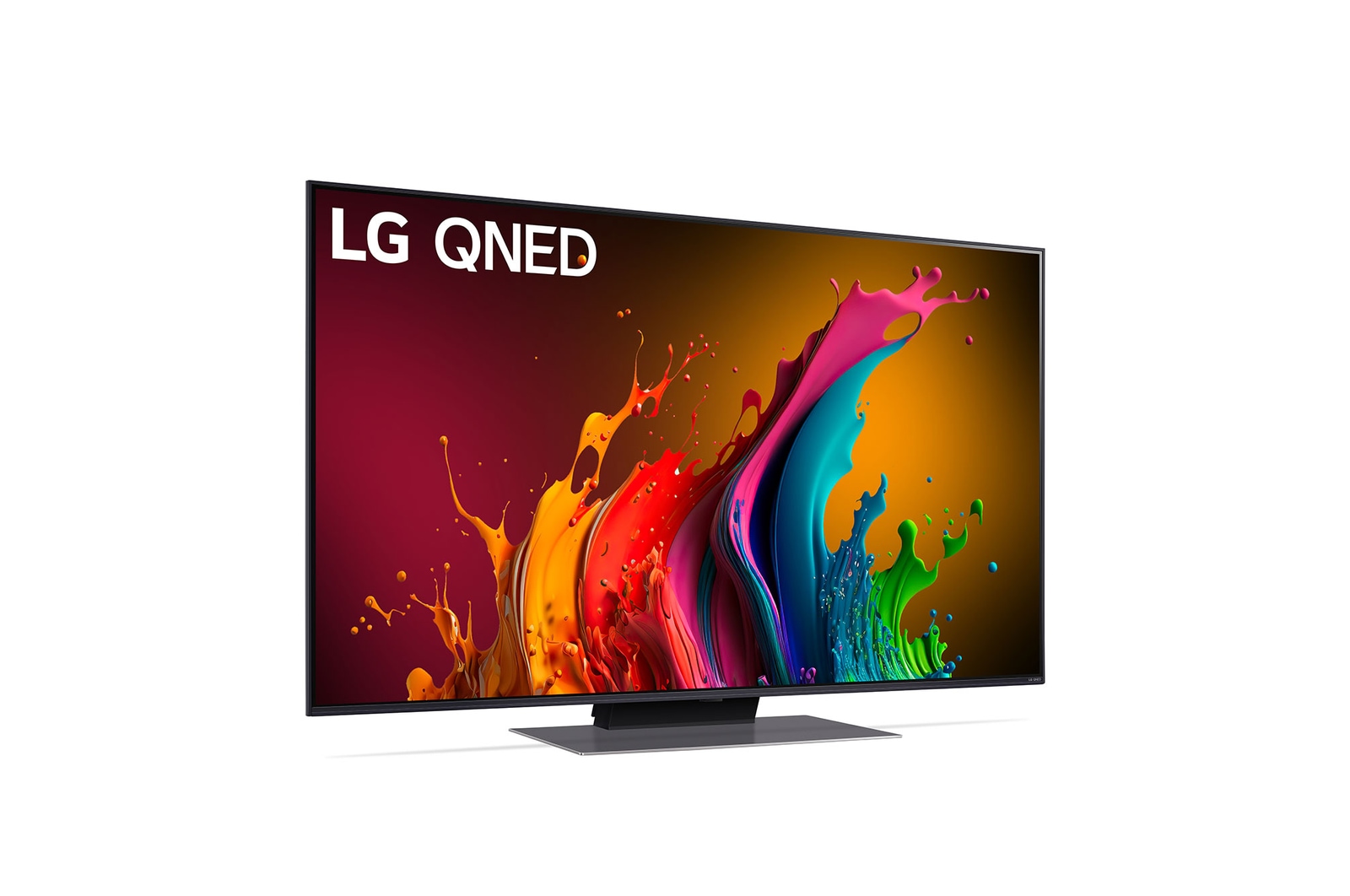 Leicht abgewinkelte Seitenansicht des LG QNED TV, QNED85