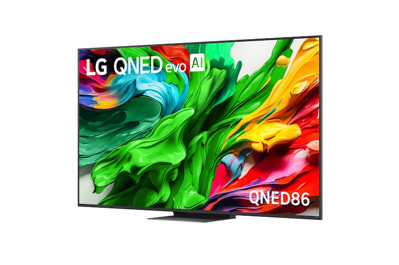Leicht abgewinkelte Seitenansicht des LG QNED evo TV von rechts