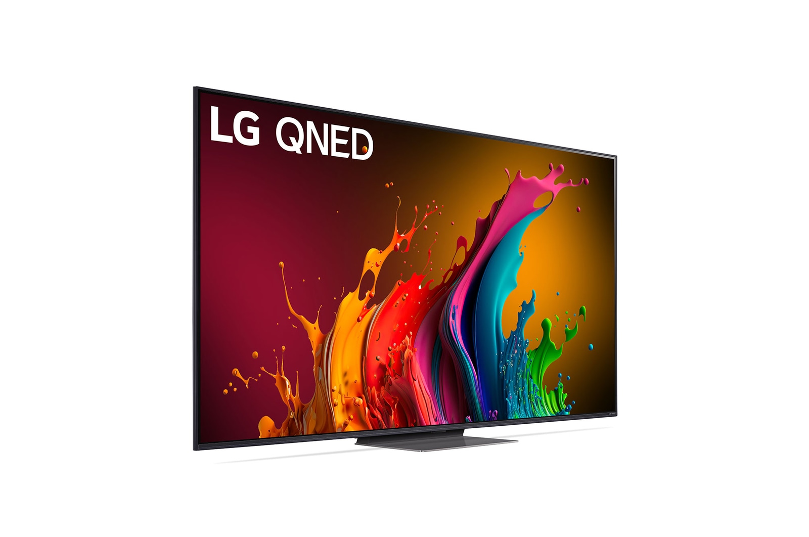 Leicht abgewinkelte Seitenansicht des LG QNED TV, QNED85