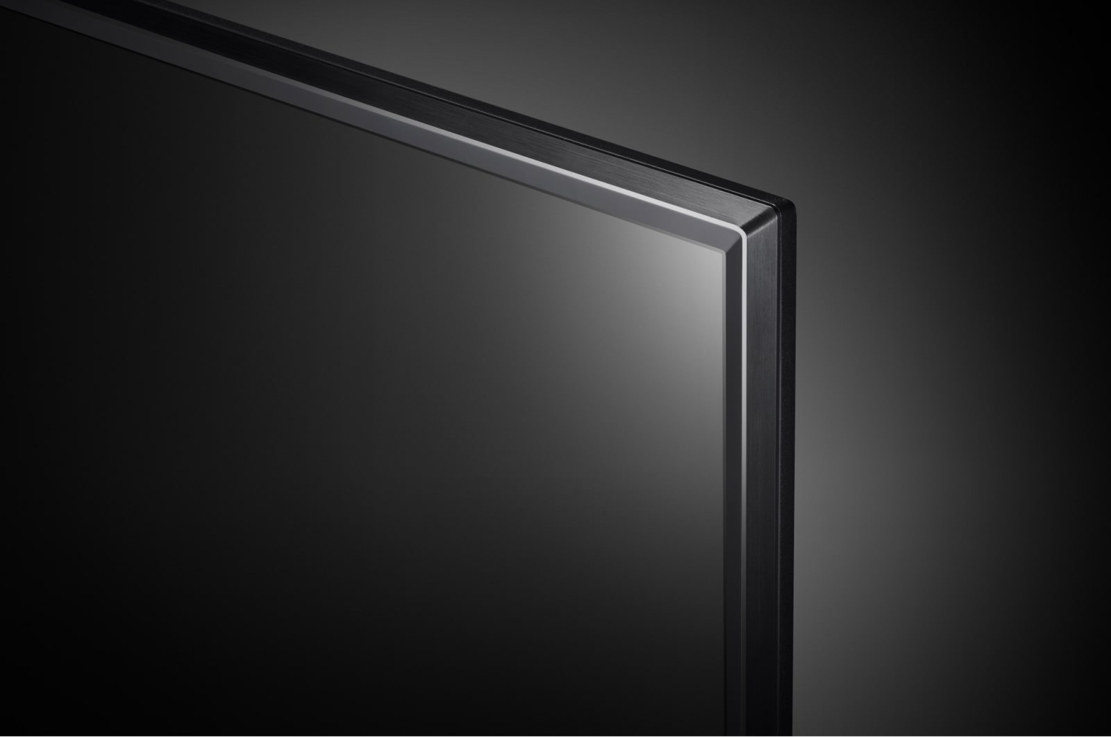 LG 65" UHD 4K TV, 65UK6470