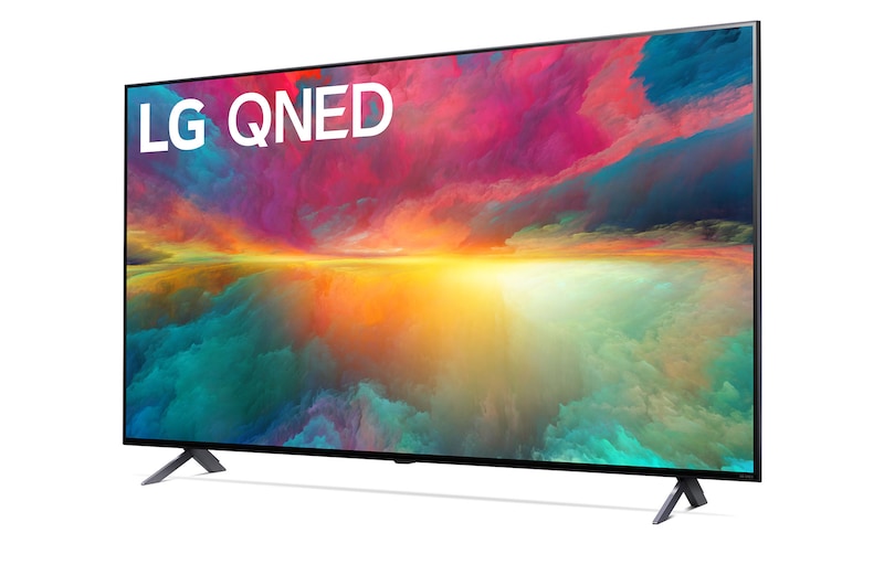 Leicht abgewinkelte Seitenansicht des LG QNED TV, 43QNED776RB