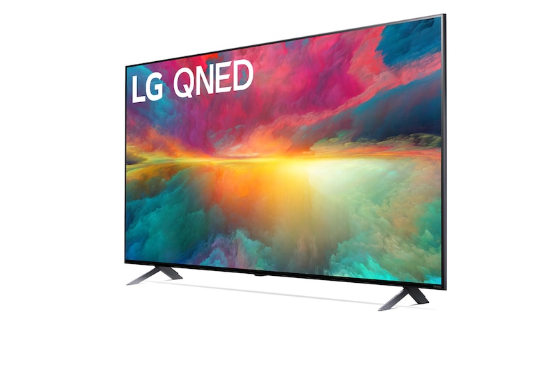 Leicht abgewinkelte Seitenansicht des LG QNED TV, 43QNED776RB