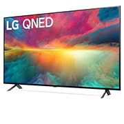 Leicht abgewinkelte Seitenansicht des LG QNED TV, 43QNED776RB