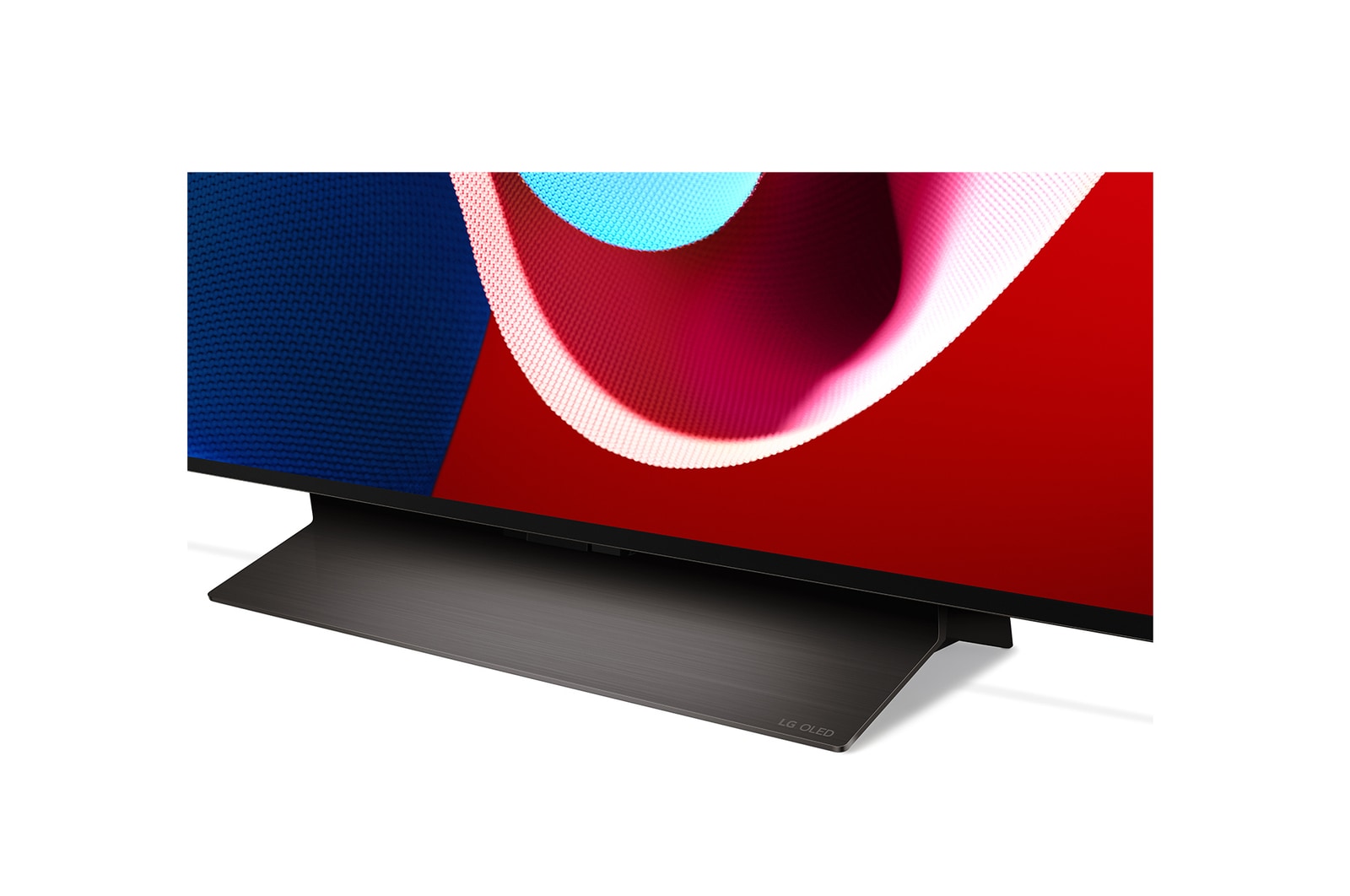 Schrägansicht des LG OLED evo TV C4 von unten