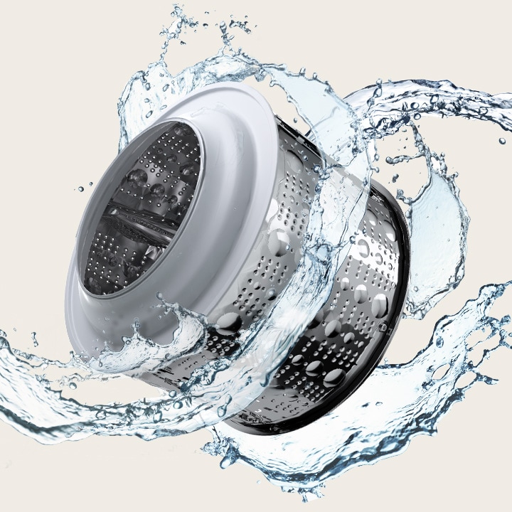 Ein Bild von Wasser, das in der Trommel herumwirbelt und auf Sauberkeit hinweist