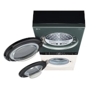 Der LG WashTower WT1210BBF in Schwarz, der das bequem zugängliche Center Control-Bedienfeld hervorhebt, mit Energieeffizienzklasse A (Waschmaschine).