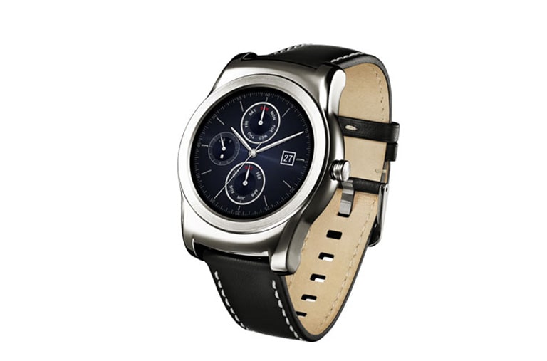 LG Smartwatch mit 1,2 GHz Quad-Core-Prozessor, 3,3 cm (1,3 Zoll) rundem Plastic-OLED-Display und Android Wear, Watch Urbane