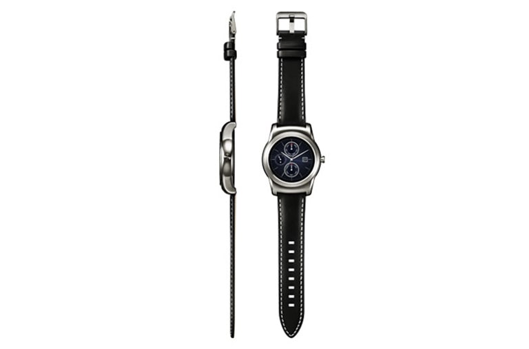 LG Smartwatch mit 1,2 GHz Quad-Core-Prozessor, 3,3 cm (1,3 Zoll) rundem Plastic-OLED-Display und Android Wear, Watch Urbane