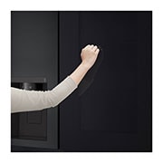 LG 635L InstaView™ Side by Side (Matte Black), Energiklasse E, Vand-/isdispenser med vandtilkobling, Smart Diagnosis™ med Wi-Fi, GSGV80EPLL
