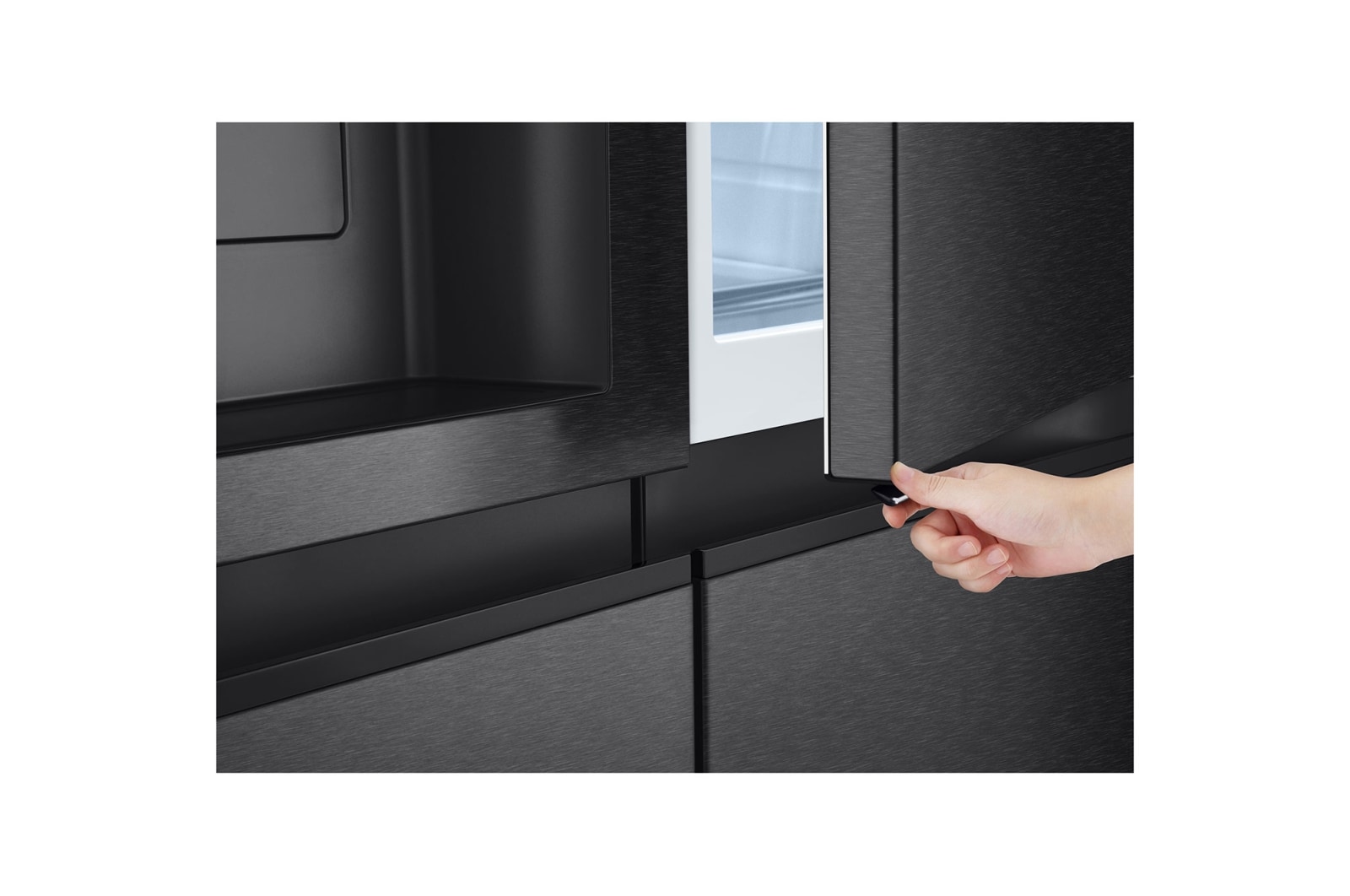LG 638L Door in Door™ Side by Side (Matte Black), Energiklasse E, Vand-/isdispenser med vandtilkobling, Smart Diagnosis™ , GSJC40EPPE