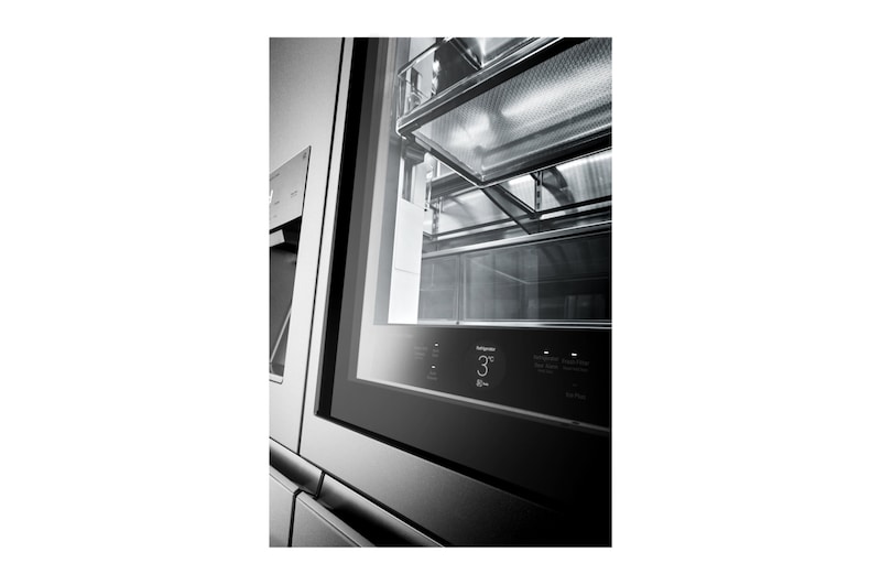 LG SIGNATURE - 643L InstaView Door™ in Door French Door (Noble Steel) Energy Class F, Vand-/isdispenser med vandtilkobling og Smart Diagnosis™ med Wi-Fi