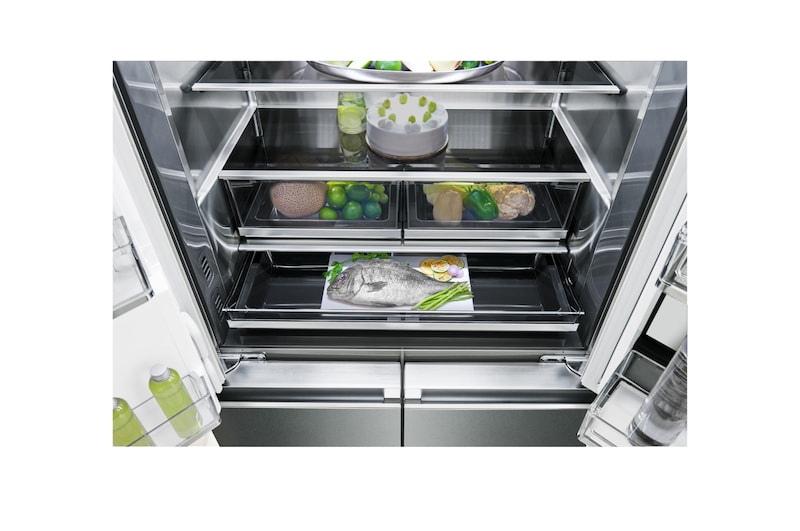 LG SIGNATURE - 643L InstaView Door™ in Door French Door (Noble Steel) Energy Class F, Vand-/isdispenser med vandtilkobling og Smart Diagnosis™ med Wi-Fi