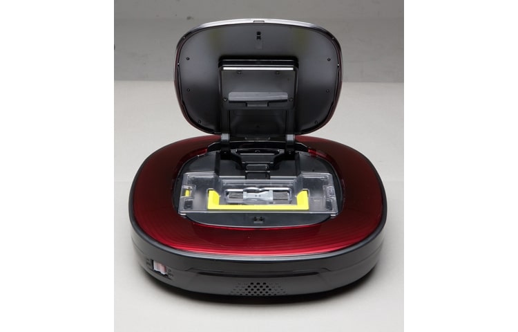 LG Quietly But Thoroughly At Work HomBot Square, VR6270LVM