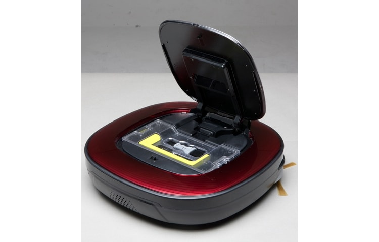 LG Quietly But Thoroughly At Work HomBot Square, VR6270LVM