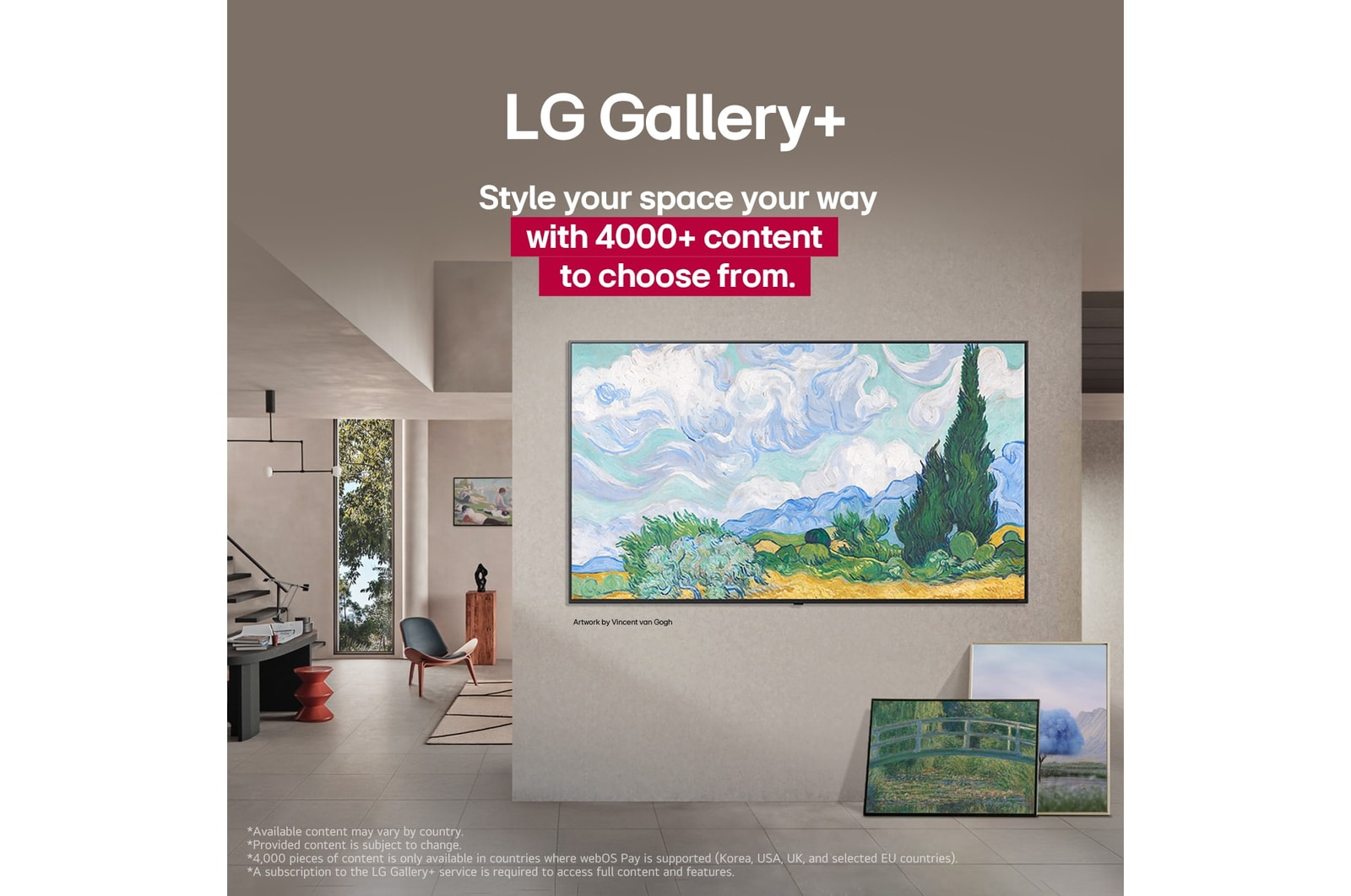 Interior de una sofisticada vivienda. Se exhiben numerosas obras de arte diferentes. En la pared central hay un LG TV con una obra de arte en la pantalla. El televisor parece un cuadro de museo.