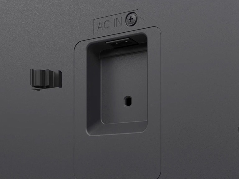 Instalación del soporte incluido en el LG NanoCell TV para un montaje seguro.