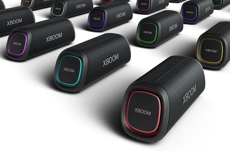 LG xboom XG7QBK - Altavoz inalámbrico, bluetooth, 40W, hasta 24h batería, resistencia IP67, Negro, XG7QBK