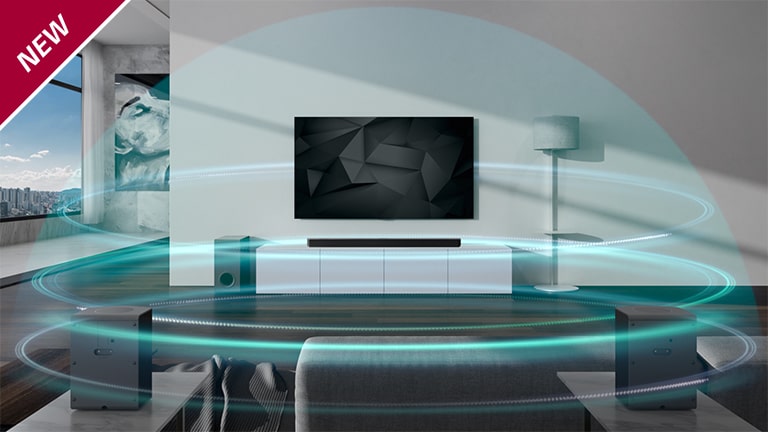 Las ondas acústicas de 3 capas en forma de cúpula azul cubren la barra de sonido y el televisor del salón. La marca NEW se visualiza en la esquina superior izquierda.