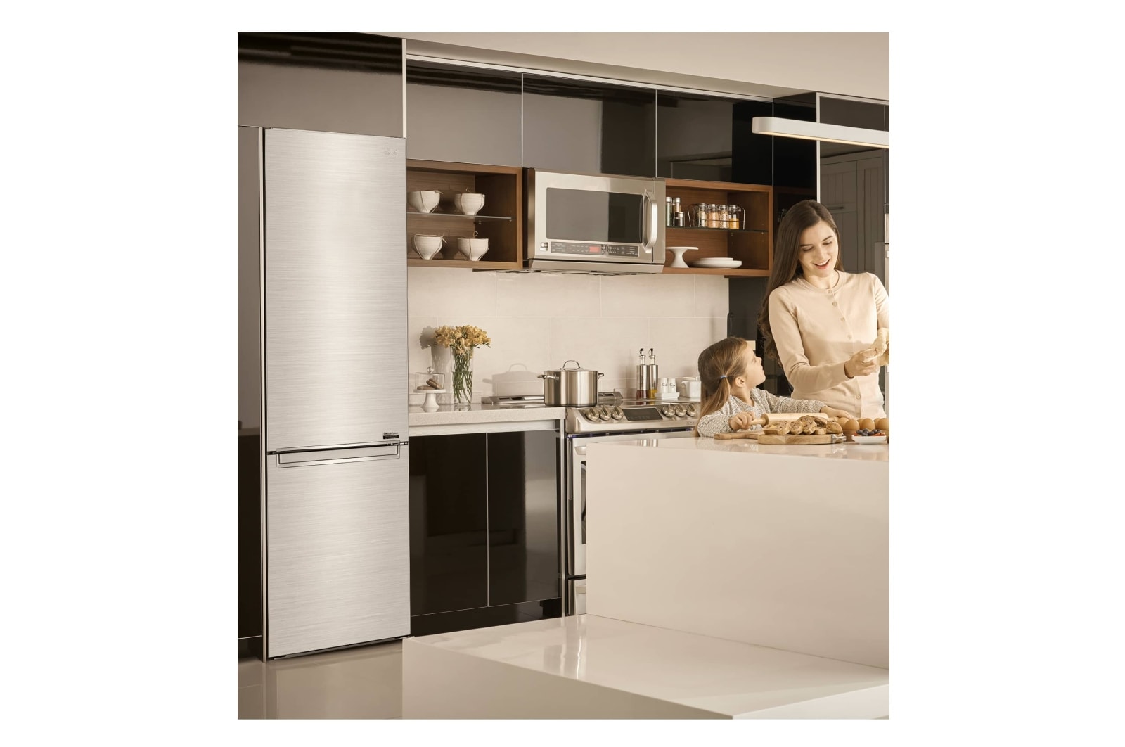 LG Frigorífico Combi 2m, Clasificación A, capacidad de 419l, Acero Premium Antihuellas, serie Centum, GBB92STBAP