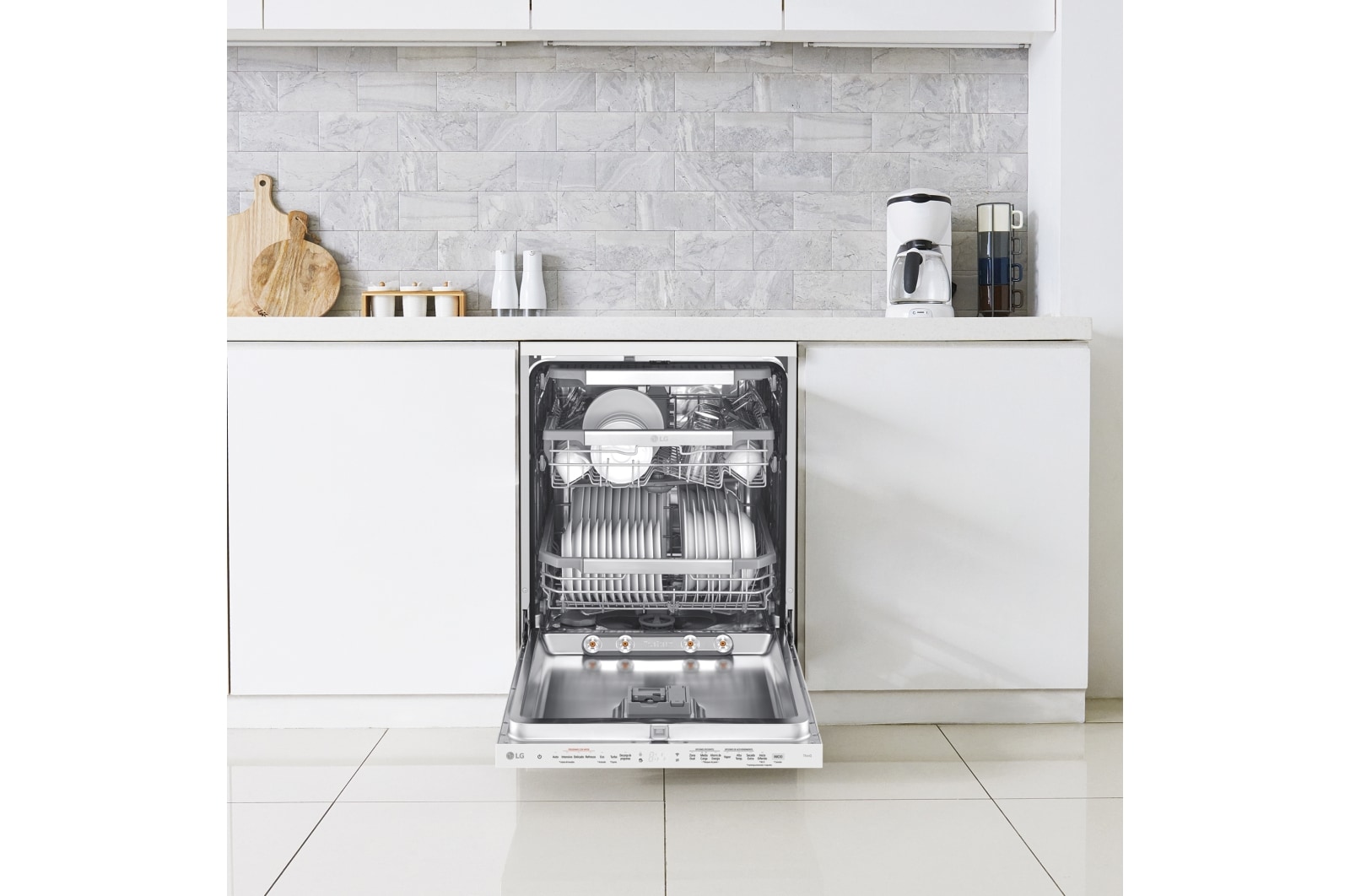 LG Lavavajillas LG QuadWash<sup>TM</sup> Steam,Blanco,C, con lavado a vapor y tercera bandeja, DF455HWS