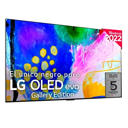 Vista frontal con LG OLED evo Gallery Edition en la pantalla