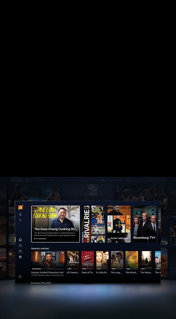 Un televisor LG en primer plano que muestra una selección de miniaturas de películas y programas de televisión. En la imagen aparecen los textos «Action Collection», «Bloomberg TV+» y «Visto recientemente». El espacio delante del televisor está ligeramente iluminado, como si fuera la luz del televisor. Detrás del televisor, en la oscuridad, hay más miniaturas de películas y programas de TV.