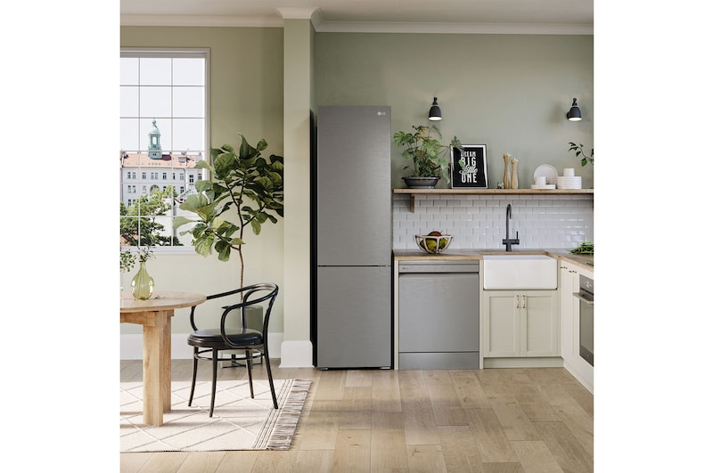 LG Outlet Frigorífico Combi 2m, Clasificación B, capacidad de 419l, Inox grafito antihuellas, Serie P-600, GBP62PZNBC.OUTLET