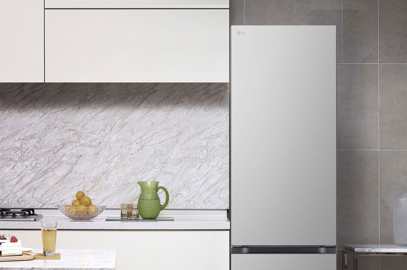 LG Frigorífico Combi Door Cooling+, 2030cm, Clasificación D, capacidad de 419l, Inox antihuellas, serie 500, GBV5240DPY