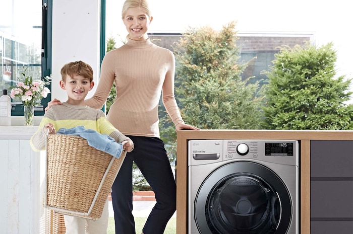 LG Outlet Lavadora LG F1P1CY2T., 17 kg, E, Inox Antihuellas, 1100rpm, Serie XXL, F1P1CY2T.OUTLET