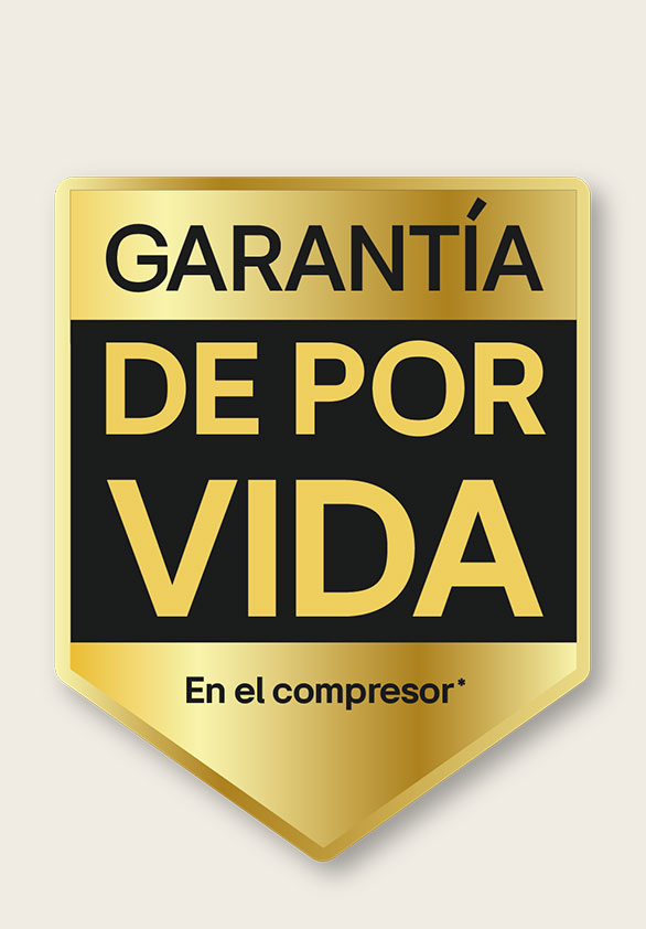 Congelador inferior LG instalado a ras dentro de armarios altos grises, con flechas azules que apuntan hacia la parte superior, lateral y frontal del frigorífico.