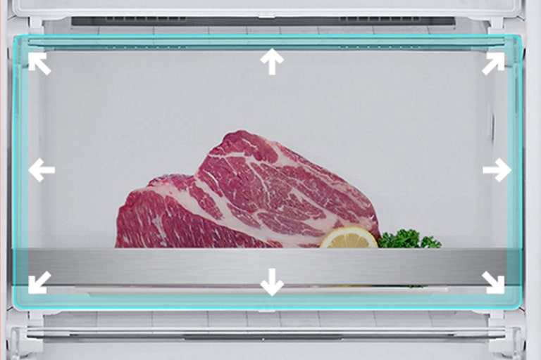 Primer plano de una gran zona de congelación con grandes trozos de carne.