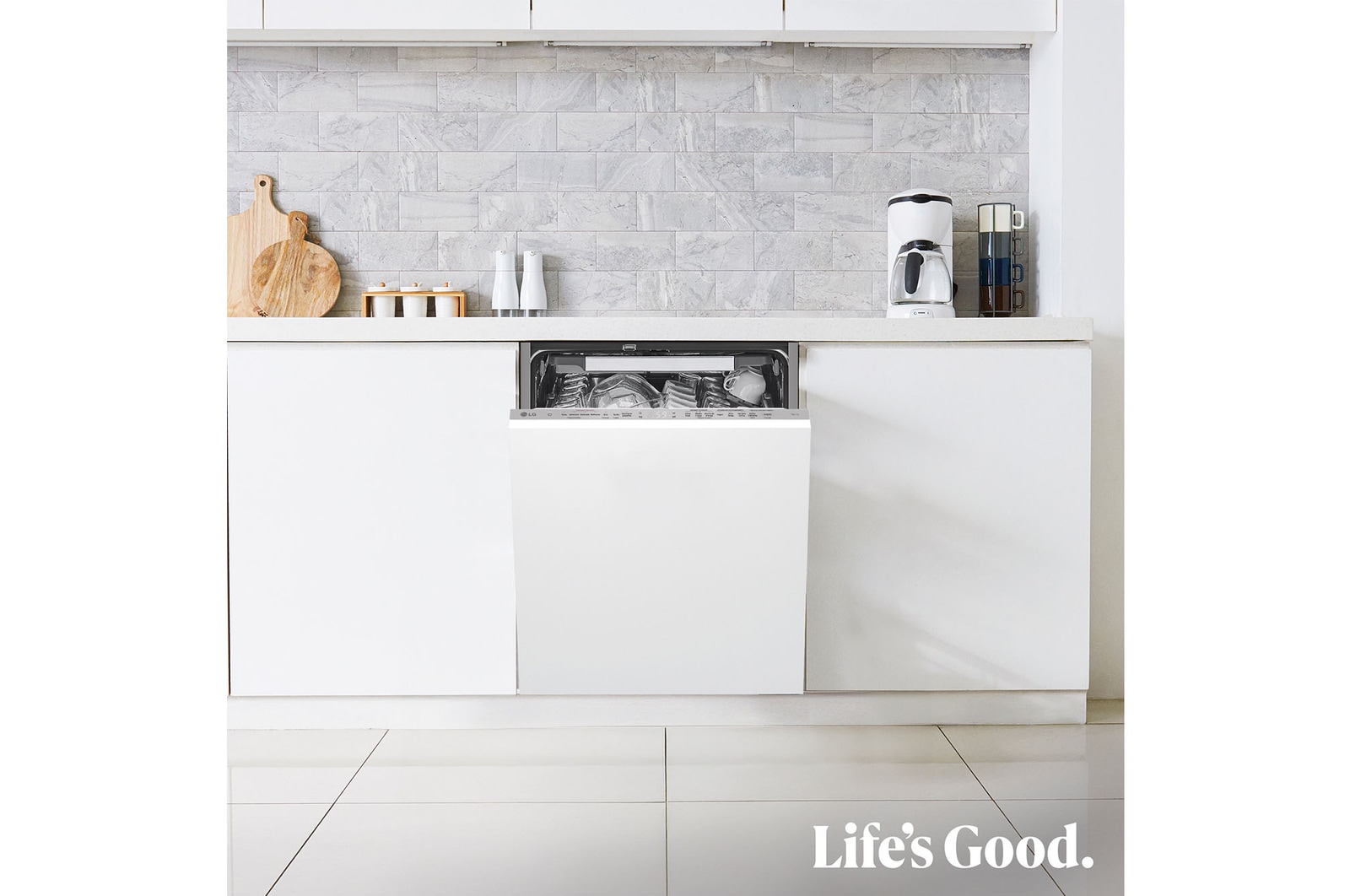 LG Lavavajillas Integrable LG DB5976TXS, QuadWash TM TrueSteam TM , Un 20% más eficiente que A con lavado a vapor y 3º bandeja, serie 500, DB597TXS