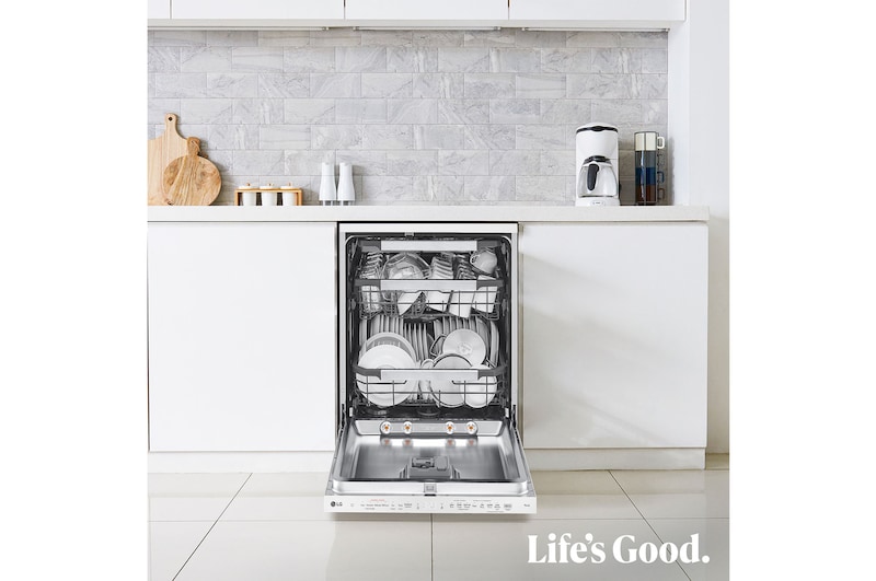 LG Lavavajillas LG QuadWashᵀᴹ Steam, Blanco, Un 10% más eficiente que A, con lavado a vapor y tercera bandeja, DF587HHS