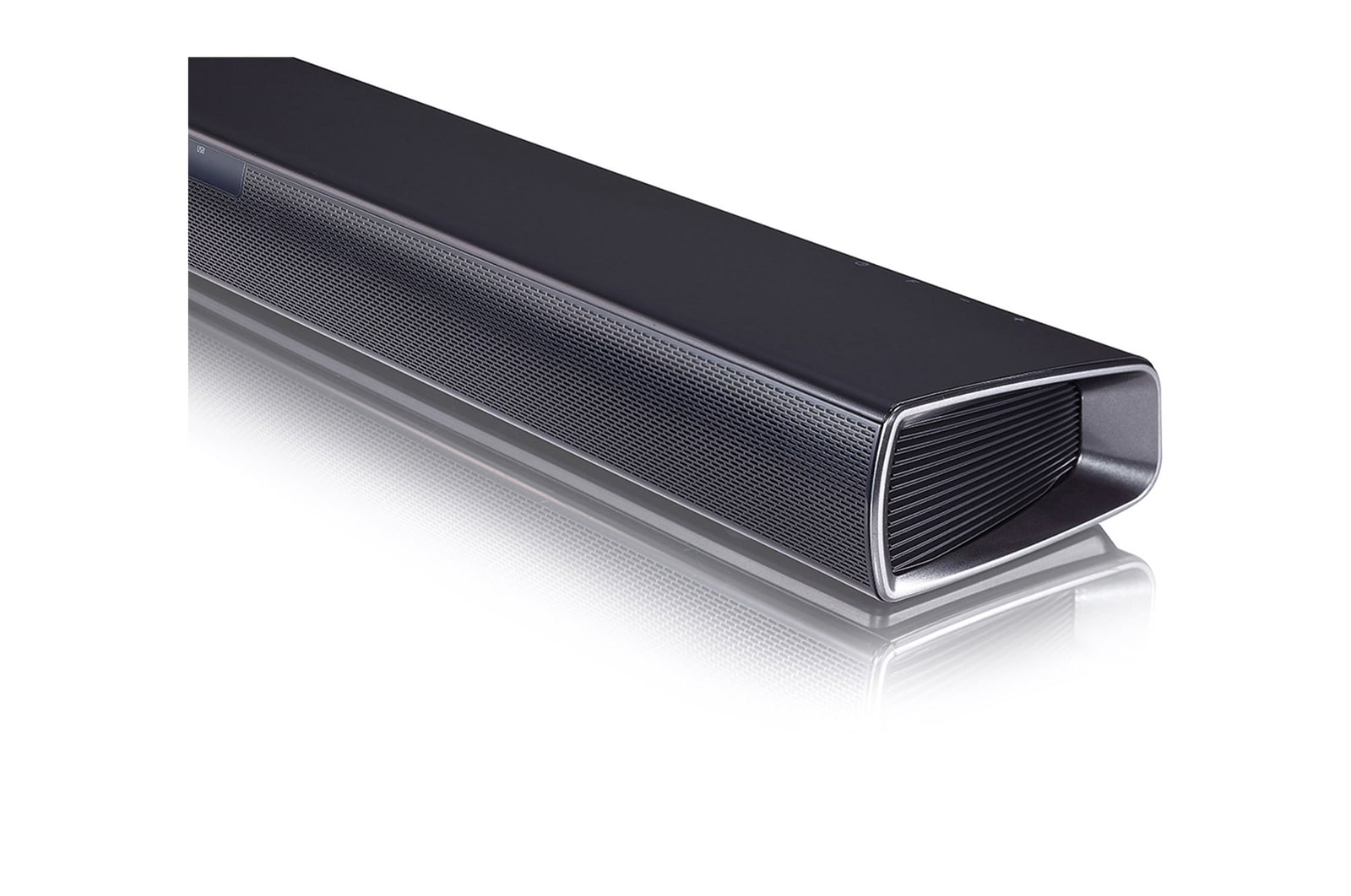 LG Barra de sonido LG SQC1 con 160W de potencia y 2.1 canales. Sonido envolvente Dolby Digital con bajos potentes. Conectividad Bluetooth, USB y entrada óptica. Completa tu televisor , SQC1