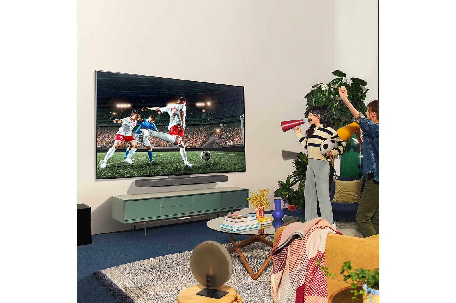 LG 83 pulgadas Smart TV LG OLED evo AI C4 4K 2024, OLED83C44LA