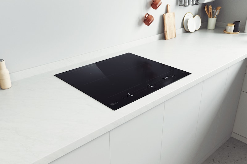 LG CBIZ2437B Vue de côté