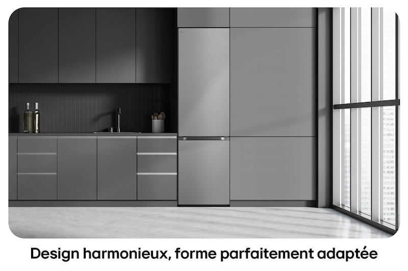 Réfrigérateur-congélateur LG GBV5240APY Silver, illustre le Design Flat Door de 203 cm et l'intégration parfaite dans les meubles de cuisine modernes.